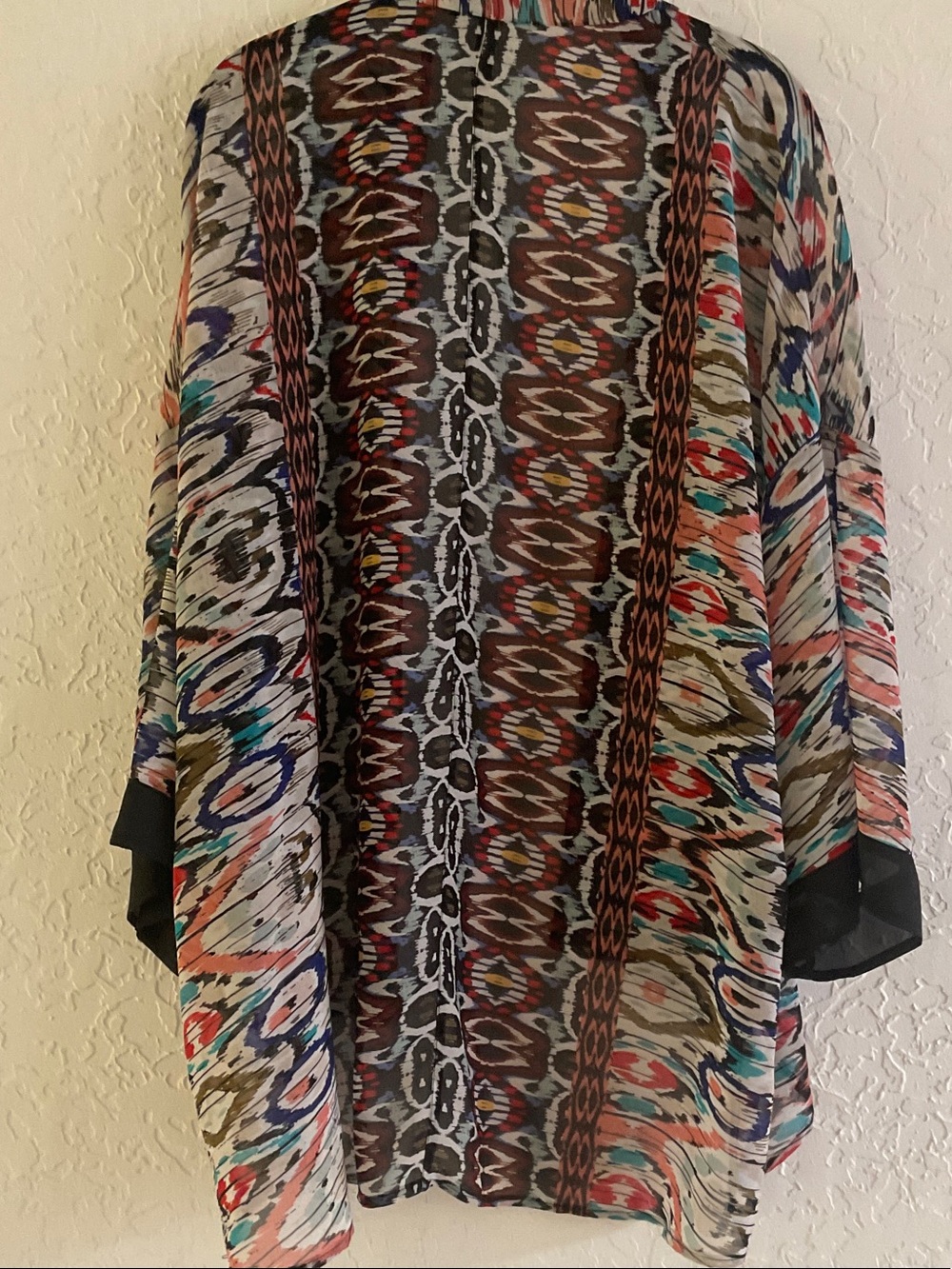 Sheer Multi-Color Patterned Kimono - Picture 2 of 12